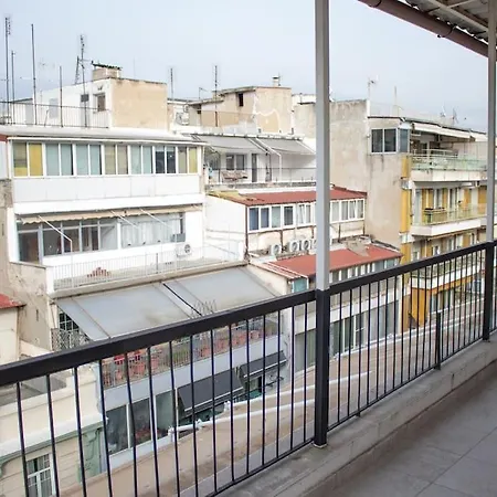 Apartment Bedcity In The Center Of Thessaloniki